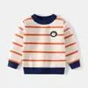 Suéter rayado para niños al por mayor 2024 otoño e invierno nuevo suéter de punto para niños ropa infantil coreana camiseta básica para bebé moda