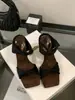 Sandálias de Salto Agulha Quadradas com Tiras Estilo Sazonal First Encounter para Mulheres, Sandálias Versáteis de Salto Alto com Bico Aberto para Uso Externo no Verão