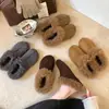 2026 Inverno Novos Chinelos de Lã de Cordeiro com Fleece 280g Revestimento Interno Super Macio Chinelos de Pelo Sapatos Quentes Preguiçosos Sapatos Femininos