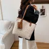 Bolsa Tote Estampada Retrô de Grande Capacidade 2025 Nova Tendência Moda Nicho Bolsa Tote Personalizada Bolsa de Ombro Conjunto de Três Peças