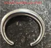 Pulseira de Aço Inoxidável Personalizada, Anel Redondo Vazado Retrô Liso de Alta Qualidade, Pulseira Feminina, Pulseira, Joias de Aço Titânio