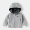 Moletom com Capuz Forrado de Fleece para Meninos 2026 Inverno Aconchegante Quente Bonito Esportivo Casual Jaqueta Cardigan com Zíper Esporte