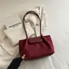 Bolso de axila retro de leopardo de alta gama transfronterizo, nueva colección otoño/invierno 2026, bolso de mano y bolso de hombro modernos y versátiles