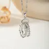 Anel de Cobre com Zircônia Três Cores de Luxo Vendido Globalmente, Colar com Pingente Destacável, Joia de Corrente para Clavícula Versátil e da Moda