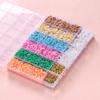 Amazon Juego de arcilla suave de 24 compartimentos Serie de espaciadores navideños de perlas de imitación Caja de juego material de cuentas para cadena de teléfono móvil DIY