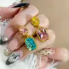 Pendientes Rectangulares Cortos Retro de Color Caramelo Dopamina con Turmalina Simulada para Mujer, Adecuados para Uso Diario y Regalos de Fiesta