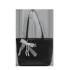 Bolso Tote Grande de Moda Simple Europeo y Americano 2025 Nuevo de Aspecto Elevado Casual Lindo Bolso de Hombro Grabado