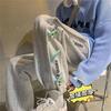 Calças de Fleece Masculinas Outono e Inverno com Estampa de Letras Calças de Moletom Jogger Estilo Hong Kong Cordão Espessas Calças Esportivas Estilo Retrô