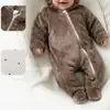 Nuevo mameluco con capucha de manga larga para otoño e invierno para bebés y niños pequeños, lindo y cálido atuendo de una pieza, mono liso de estilo coreano