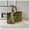 Bolso Retro Versátil de Gran Capacidad para Mujer 2026 Nueva Moda Otoñal Estudiante Clase Bolso de Hombro Tote Bolso de Viaje