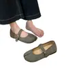 Zapatos de mujer con aumento interno de altura, estilo retro, zapatos de gamuza con punta dividida tipo pezuña de cerdo, modelo versátil nuevo de otoño 2026