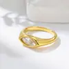 Moda Lujo Ligero 4 Colores Ojo de Caballo Anillo de Diamante Anillo Diseño de Nicho Coreano Elegante Acero de Titanio Joyería de Mano Venta Directa de Fábrica