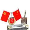 Decoraciones de oficina: bandera nacional, bandera de partido, portalápices, bandera roja de cinco estrellas, banderín de escritorio, adornos personalizados y creativos, artículos de regalo de cristal