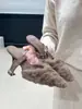 Sandalias de punta fina con hebilla estilo hada y tacón fino para mujer, zapatos peludos de tacón alto de punta cerrada de moda elegantes otoño/invierno 2026