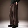 Pantalones casuales de pana gruesa marrón para hombre, nuevo estilo otoño e invierno, pantalones curvos de pierna ancha holgados estilo americano