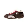 5cm~ Altura Interior Populares Zapatos de Argán 2026 Otoño Nuevo Ligeros Antideslizantes Suela Suave Cómodos Casuales Zapatos de Entrenamiento Alemanes para Mujer