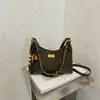 2026 Nuevo Bolso de Cadena a Cuadros Moda Femenina Versátil Bolso de Hombro Estilo Pequeño Chanel Bolso de Hombro Único Elegante Bolso Cruzado