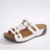 En Stock Chanclas de Plataforma de Cuña con Hebilla Metálica Transfronterizas 2026 Nuevo Estilo de Verano Sandalias de Plataforma de Suela Gruesa de Una Sola Tira para Mujer