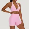 Conjunto de fitness e yoga estilo europeu e americano com toque nude, polido em ambos os lados, com sutiã de gola V e alças estilo halter e shorts de cintura alta que levantam o bumbum para corrida e esportes