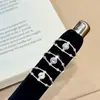 Anel duplo em prata de lei S925 com design vazado em renda e moissanita para mulheres, apresentando um design delicado e único com detalhes em ametista e citrino