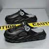 Celebridade da Internet Mais Vendido Sapatos com Furos de Solado Grosso Cor Degradê Respirável Chinelos de Verão Masculinos para Exterior Fechados em Duas Vias Vendas Diretas da Fábrica
