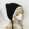 Lolita casera Caperucita Roja Retro Cuento de Hadas Orejas Puntiagudas Protección Auditiva Sombrero Cálido Encaje Encaje Sombrero de Terciopelo Engrosado y Cálido
