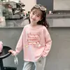 Camiseta base de longitud media para primavera y otoño, modelo nuevo 2026, top de algodón puro para niños, camiseta de manga larga súper linda y elegante para niñas