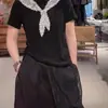 Camiseta de Manga Curta com Estampa de Renda Tridimensional para Mulheres, Novo Estilo de Verão, Seca e Respirável, Versátil, Emagrecedora, Top Rejuvenescedor para Pessoas Baixas