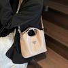 Este ano, a popular bolsa de mão de couro macio, casual, simples, de cor sólida, elegante, estilo coreano, para viagem, bolsa feminina