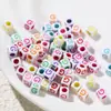 6*6mm Abalorios Acrílicos de Agujero Grande Cuentas Sueltas Coloridos Goteo de Aceite Letras Inglesas Cuentas Cuadradas Material para Manualidades con Cuentas