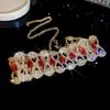 Brillante Flor de Circonita Rojo Granada Gota de Agua Collar Incrustado de Diamantes Cadena de Clavícula Estilo Europeo y Americano Collar de Lujo Ligero de Alta Gama para Mujer