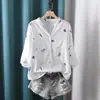 Camisa Informal de Manga Media con Bordado de Planta de Pintura a Tinta Simple de Amazon Transfronteriza Europea y Americana, Cuello en V, Semiabierta, Bolsillo Único