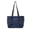 Bolso de mezclilla de gran capacidad transfronterizo para mujer, bolso de hombro ligero y versátil para el día a día, bolso de mano casual vintage para estudiantes al por mayor