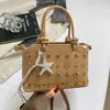 Bolsa de mão transfronteiriça novo modelo 2026, bolsa Lady Dior brilhante e resistente com contas, bolsa de ombro e transversal moderna e versátil atacado