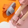 Pantuflas de verano para baño de interior para mujer, antideslizantes, de suela gruesa, de EVA, con tacto suave para uso en casa, sandalias de baño para hotel para hombre
