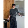 Camiseta de Manga Larga Gris Estilo Relajado con Cuello Henley para Hombre Estilo Otoño Elegante Top de Polo de Alta Gama