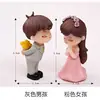 Novas figuras de noivos com tema de desenho animado, ornamentos de jardim de plástico em miniatura com paisagem, decorações de bolo de noivos DIY e itens de artesanato
