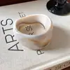 Pulseras Populares Transfronterizas Europeas y Americanas, Pulseras Anchas de Ola Irregular Manchadas de Acrílico, Pulseras de Nicho de Alta Gama para Mujer