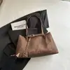 Bolso Tote Casual de Gran Capacidad 2025 Otoño/Invierno Nuevo Estilo Bolso de Hombro de Moda Bolso de Mano Retro Versátil
