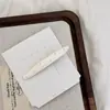 Lindo y Dulce Pasador para el Cabello con Lazo de Lunares Color Crema, Pinza para Flequillo, Pasador, Pinza de Pato, Pasador de Seguridad, Pasador