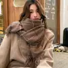Promoção Cachecol Vintage Xadrez para Mulheres 2026 Novo Outono e Inverno Espesso Estilo Coreano Elegante Xale Versátil à Prova de Frio Cachecol de Pescoço