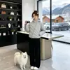 2026 Nuevo Estilo Estructura de Cremallera Diagonal Talla Grande Estilo Pareja Chaqueta de Algodón con Capucha para Mujer Holgada Ligera Tacto de Alta Gama Ropa de Abrigo