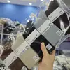 Calcetines de cachemir de doble puntada para hombre y mujer de invierno, calcetines de tubo de moda para mujer con rayas marrones y encaje, calcetines de algodón de cachemir hipoalergénicos para hombre de negocios