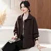 2026 Ropa para Madre Elegante Nueva Moda Casual Estilo Pequeño Chanel Edad Madura Rejuvenecedor Holgada Talla Extra Adelgazante Chaqueta Versátil