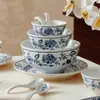 Conjunto de Louça de Porcelana Azul e Branca de Fábrica com Design de Romã Azul, Prato de Sopa Estilo Chinês, Tigela de Arroz, Prato de Jantar Novo Modelo 2026, Conjunto para Presente
