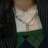 Nuevo ins Collar de Perlas para Mujer Lujo Ligero Nicho Joker Suéter Cadena Clavícula Alto Amor Colgante Mariposa Venta al por Mayor
