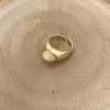 Anillo abierto para niña, retro, elegante, de nicho, ligero, de lujo, diseño de anillo para dedo, de celebridad de Internet, moderno y distintivo anillo para dedo, pulsera de moda.