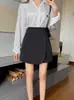 Shorts Saia Irregular Preto Linha A Wide-Leg Plus Size para Mulheres, Design Primavera e Verão, Casual, Esconde Barriga, Cintura Alta, Emagrecedor