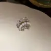 Aretes Ear Cuff Cuadrados de Zirconia, Diseño de Nicho, Personalizados y Exquisitos, Clips para Orejas sin Perforación, Lujo Ligero, Pendientes de Alta Gama para Mujer