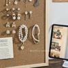 Tablero de Exhibición de Collares de Madera Vintage Colgante de Pared Colgador de Tocados Xiuhe Marco para Colgar Joyas Soporte de Exhibición para Pendientes de Botón Pendientes Almacenamiento